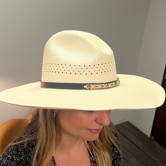 Rodeo Cowgirl or cowboy western stiff hat made in Mexico / preowned size medium - Picture 1 of 15
